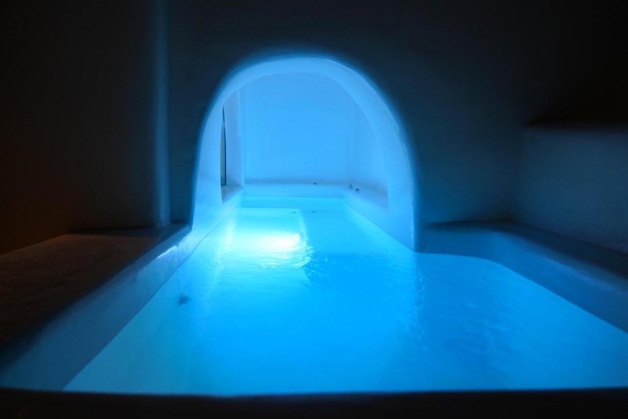 Oinos Luxury Suites Foinikiá Zewnętrze zdjęcie