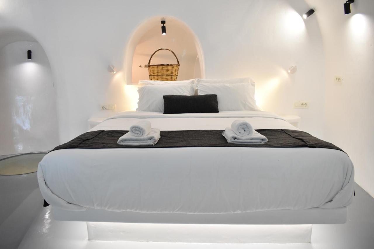 Oinos Luxury Suites Foinikiá Zewnętrze zdjęcie