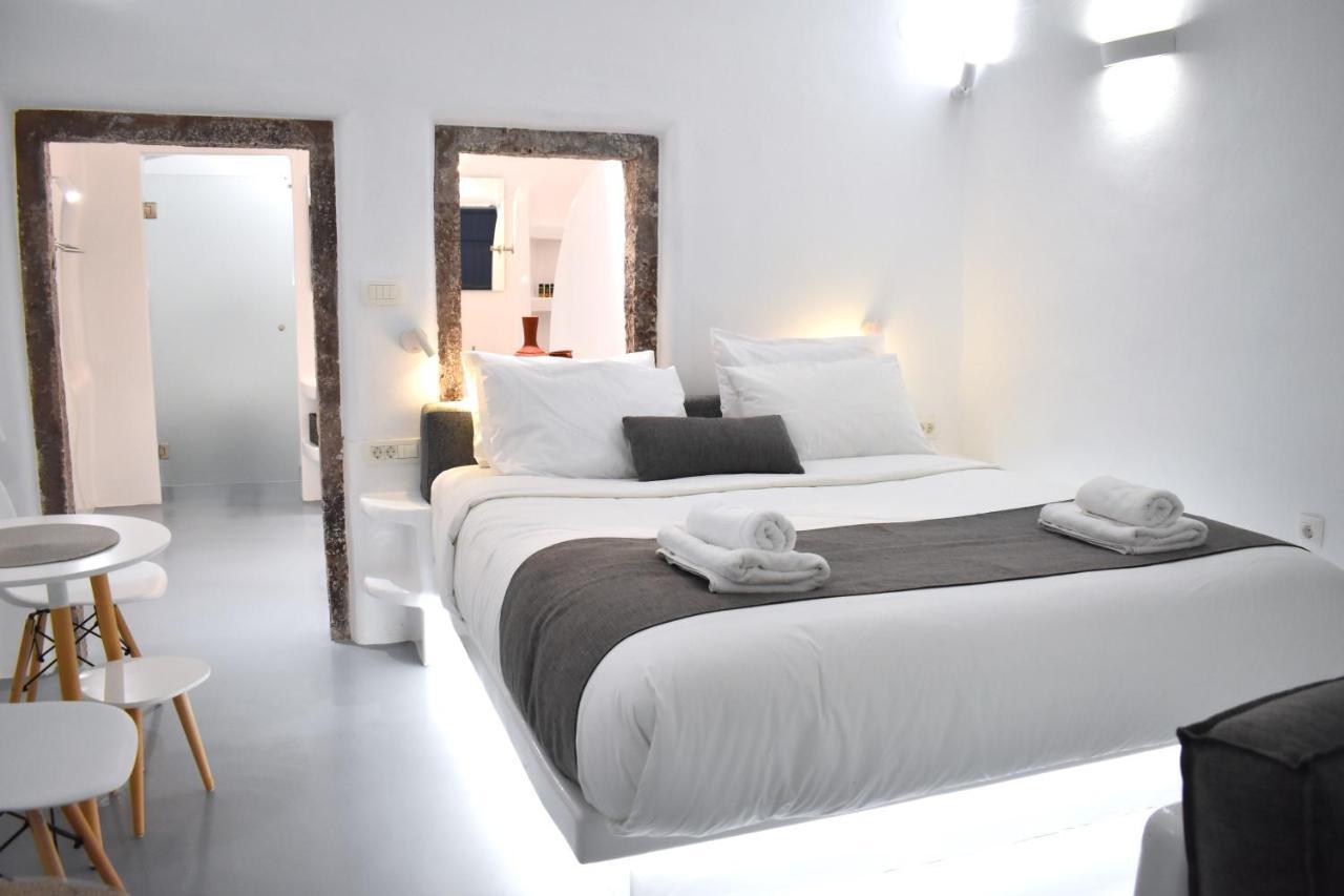 Oinos Luxury Suites Foinikiá Zewnętrze zdjęcie