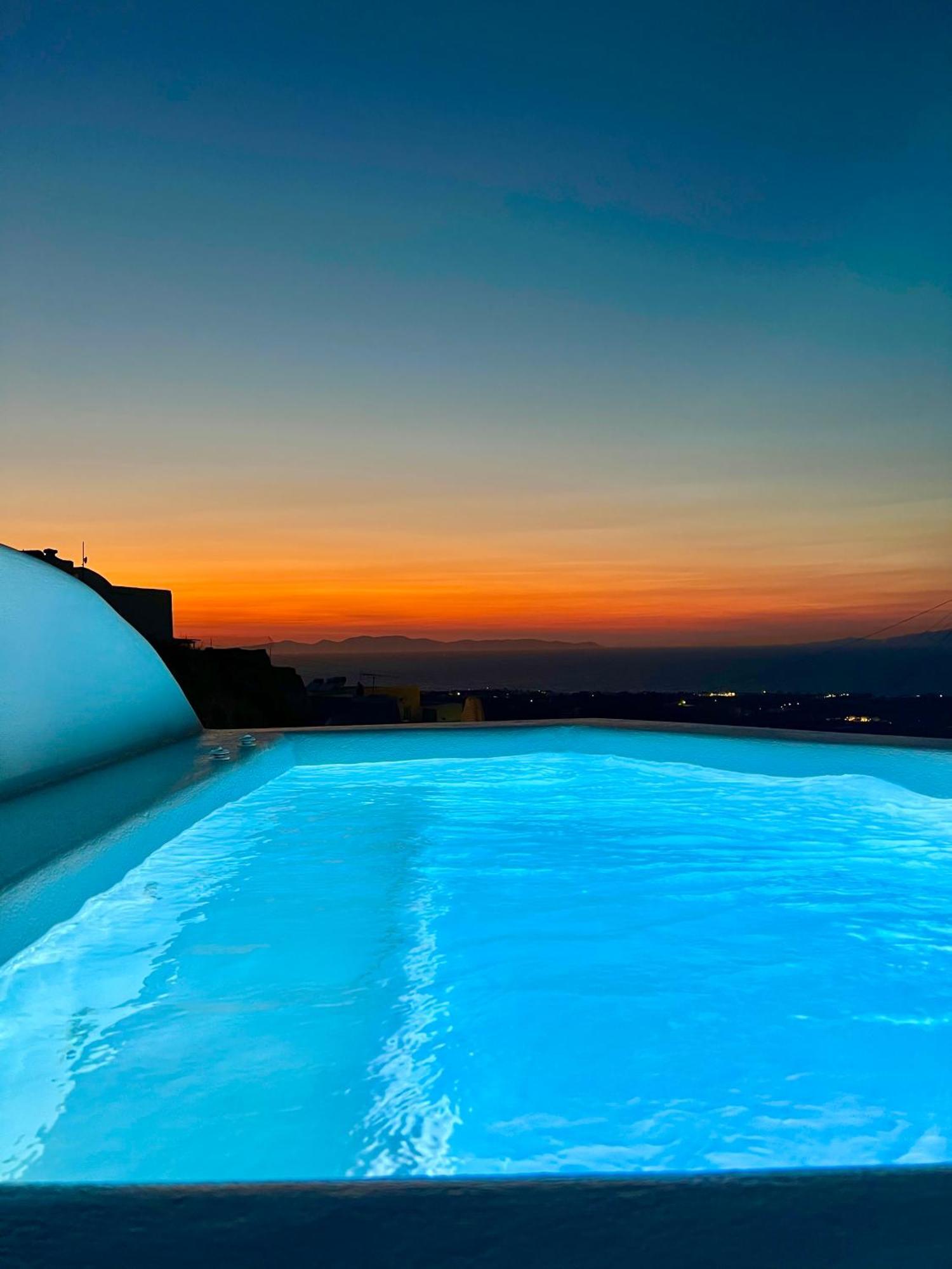 Oinos Luxury Suites Foinikiá Zewnętrze zdjęcie